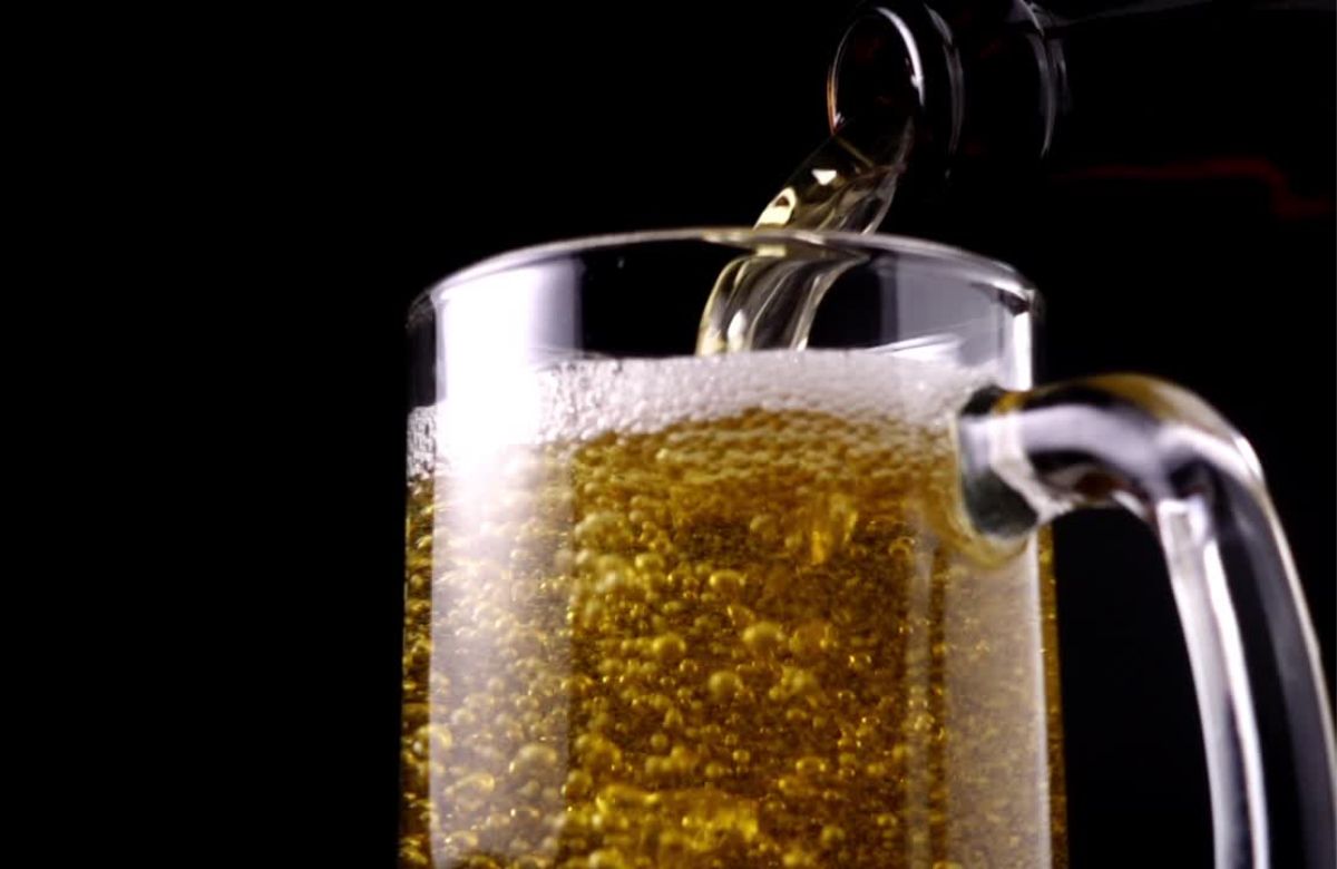 Umereno pivo može imati koristi za srce i probavu, ali preterivanje donosi zdravstvene rizike.